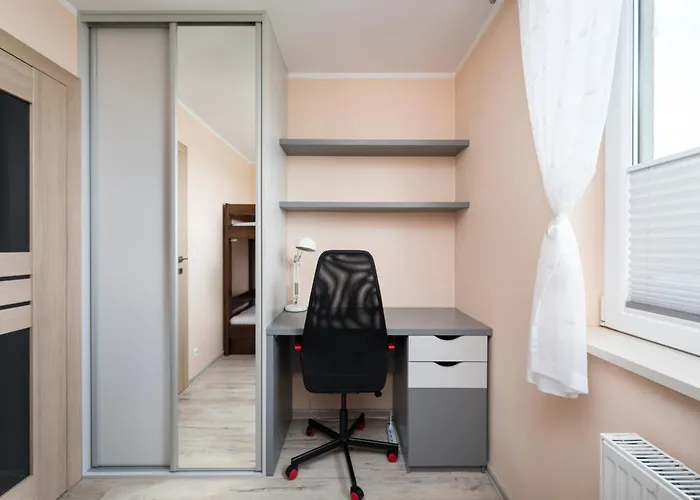 Wawrzyszewska 2-Bedroom Apartment