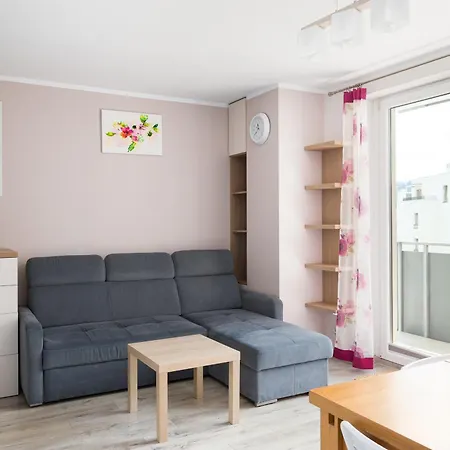 Wawrzyszewska 2-Bedroom Apartment Warsaw Exterior photo